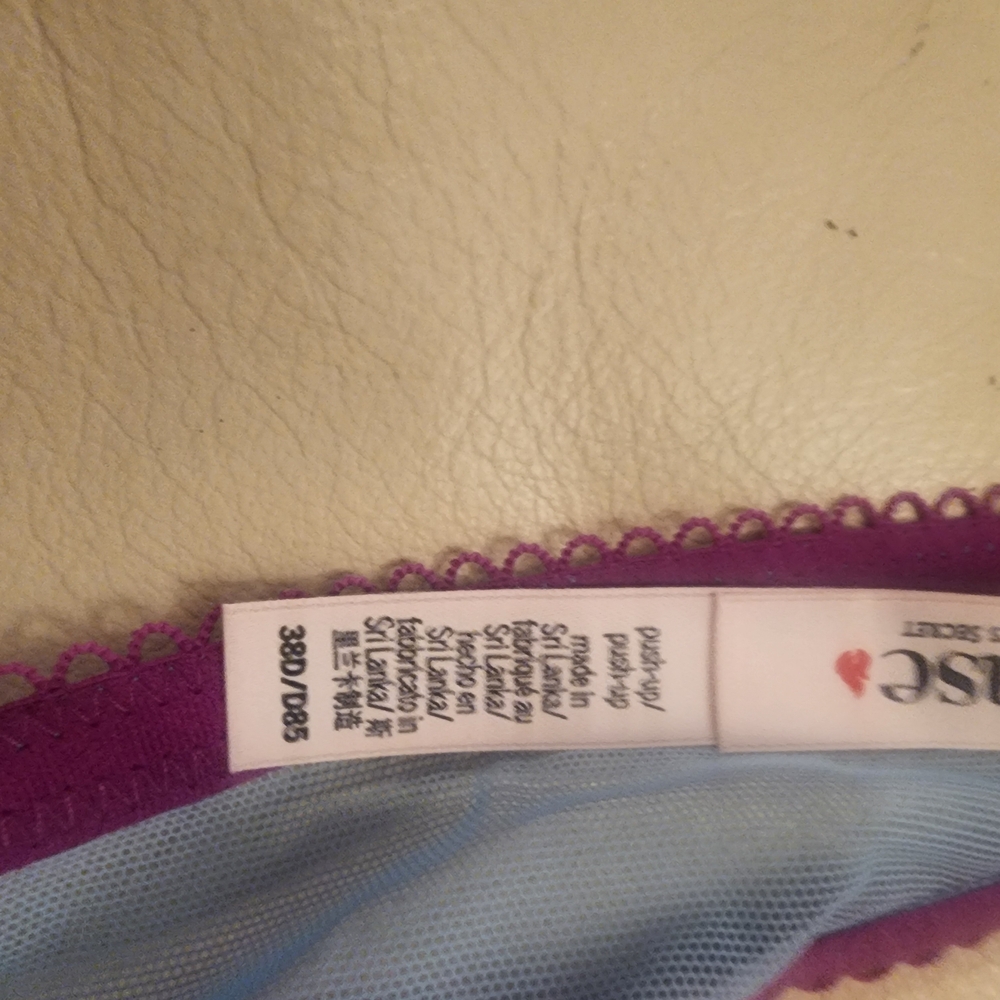 38D Victoria's Secret Sky Blue and Magenta Lace Push Up Bra - Picture 8 of 12